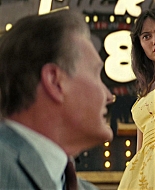Fallout_S02E08_TheStrip_1080p_004928.jpg