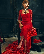 adoringellapurnell_audibledracula_promotional_28329.jpg